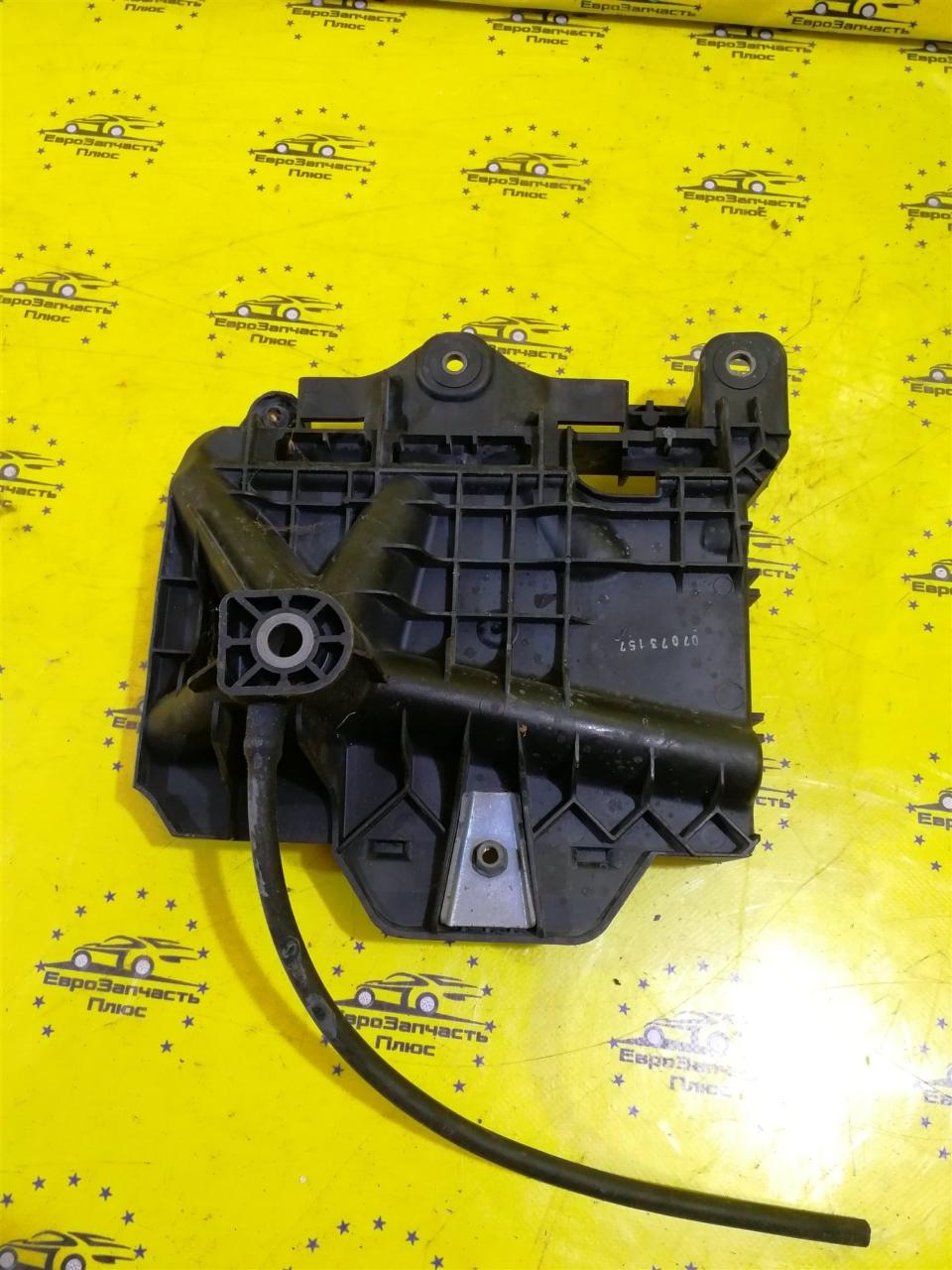 Площадка АКБ Fabia 2 5J