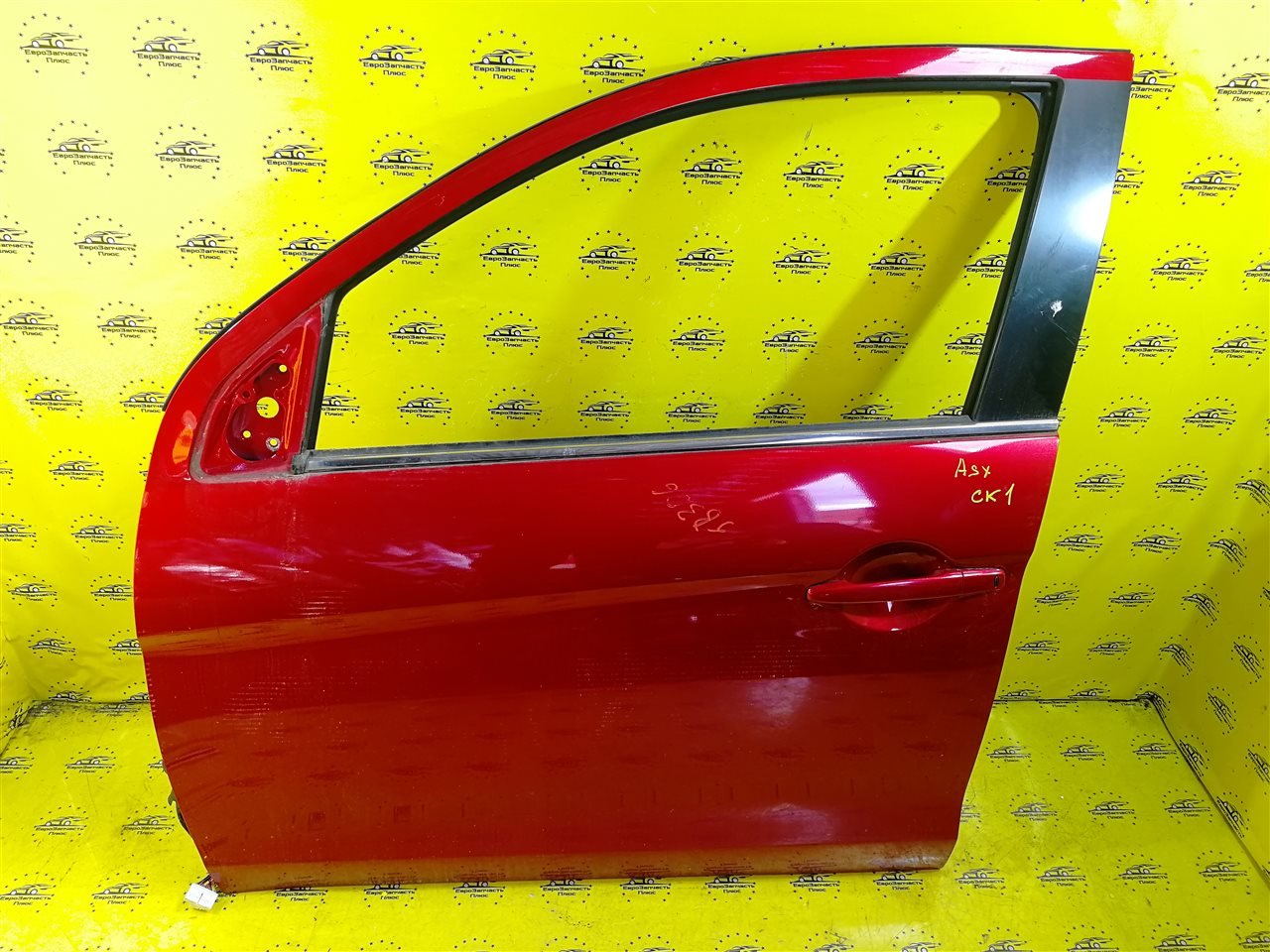 Дверь передняя левая Mitsubishi ASX 5700B225 контрактная