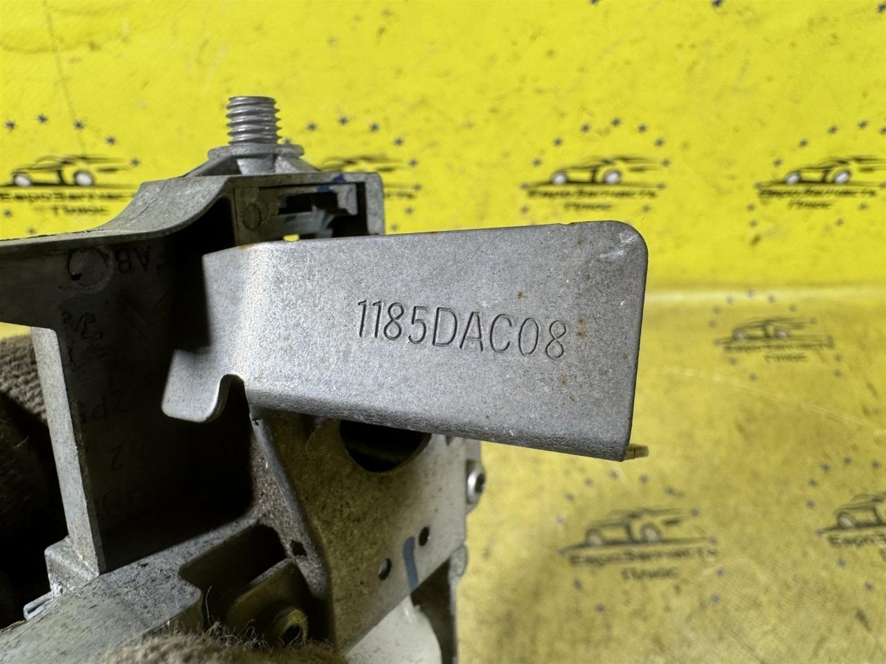 Ручка двери передняя правая Peugeot 308