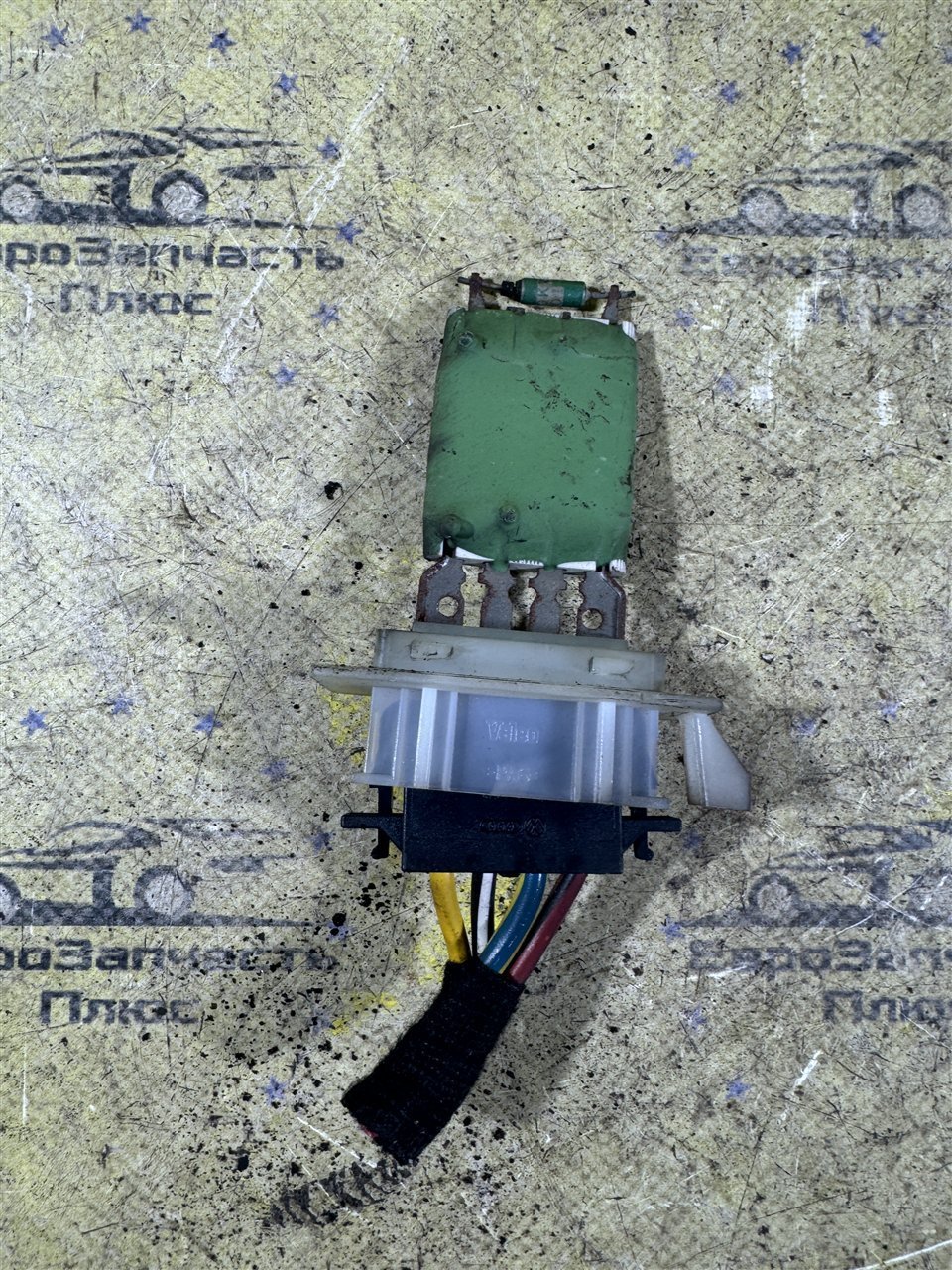 Резистор отопителя Volkswagen Golf 5 MK5 1K0959263A контрактная