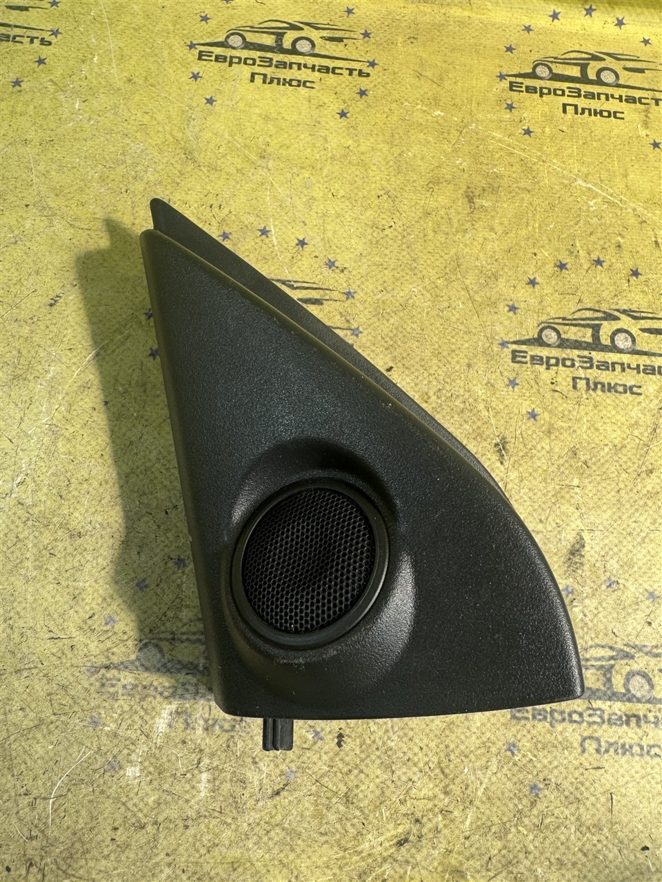 Уголок зеркала с динамиком левый Mitsubishi ASX GA 7221B243 контрактная