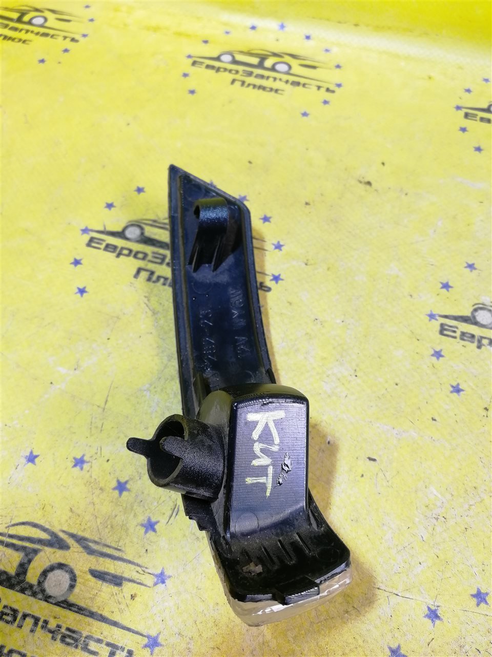 Повторитель поворота в зеркало Ford Focus 2 Повторитель поворота в зеркало Ford Focus 2