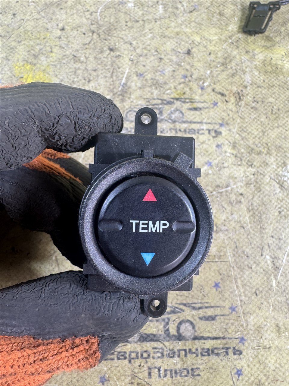 Кнопка климата Honda Civic 5D 35760SMGE02 контрактная