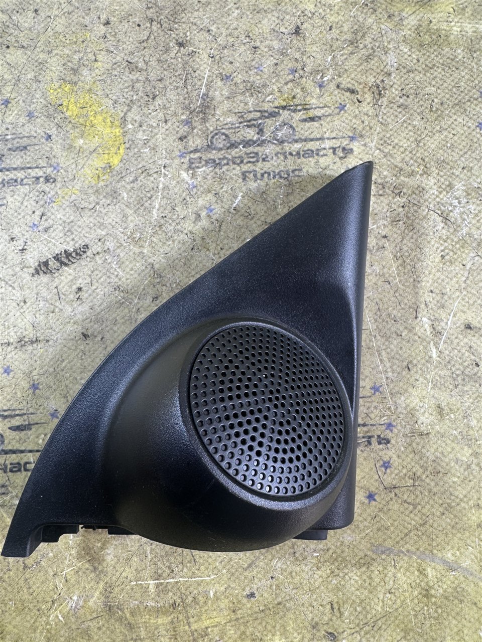 Запчасть уголок зеркала с динамиком правый Honda Civic 5D 76220SMGE1 контрактная Уголок зеркала с динамиком правый Honda Civic 5D 76220SMGE1 контрактная