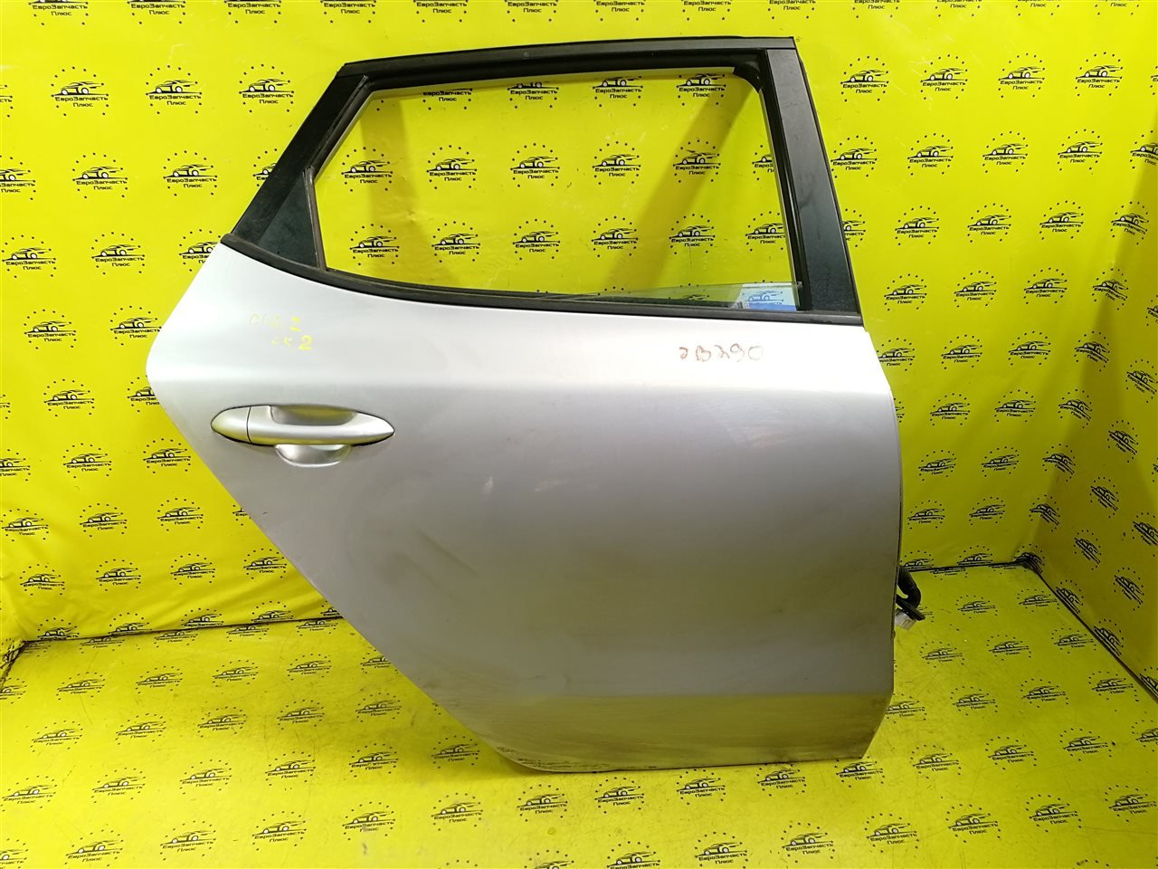 Дверь задняя правая Ceed 2 2014