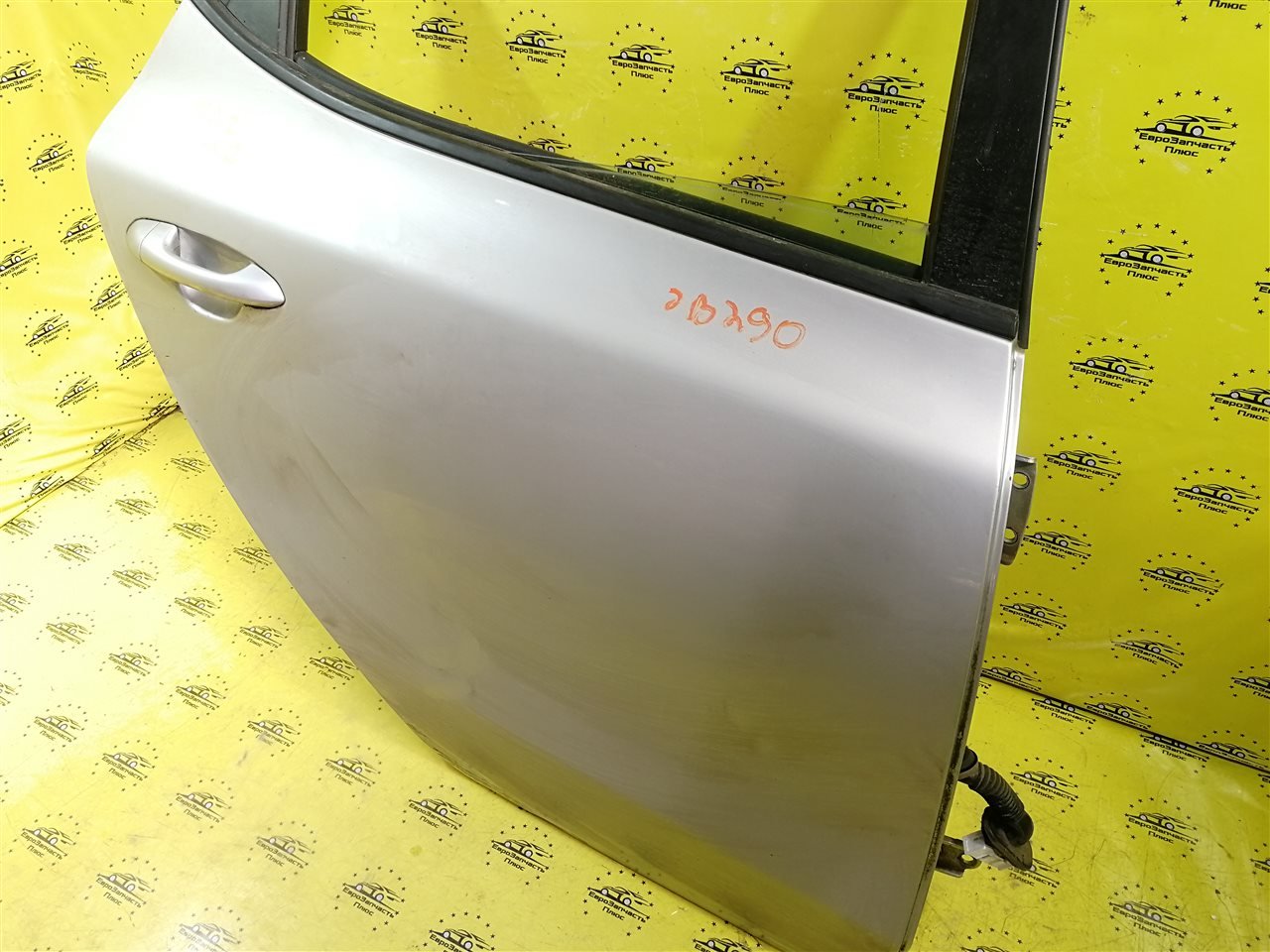 Дверь задняя правая Ceed 2 2014