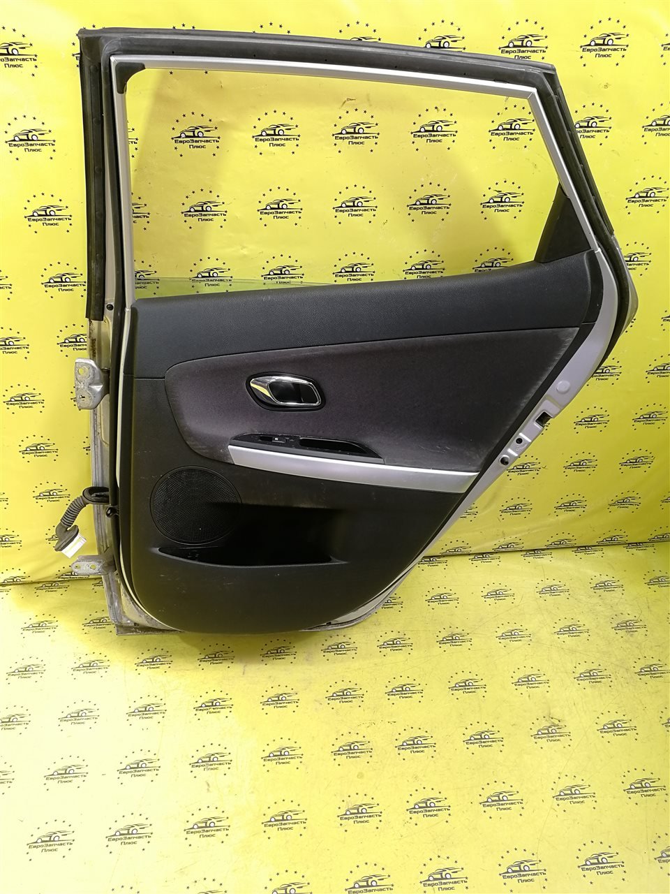 Дверь задняя правая Ceed 2 2014