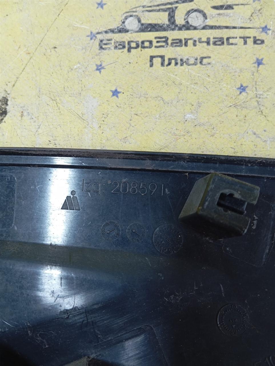 Молдинг крыла правый Civic 5D