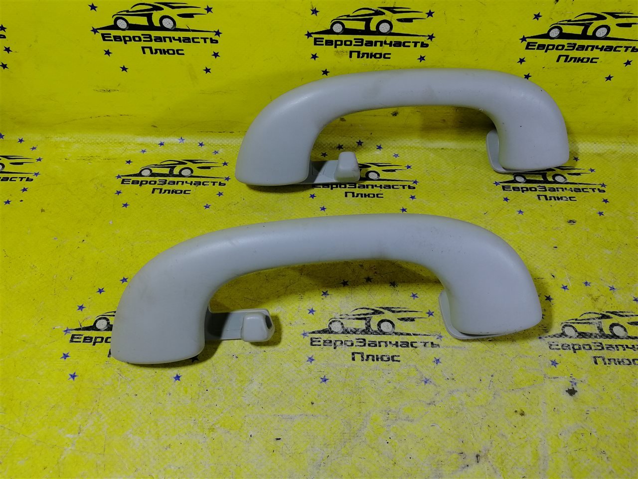 Ручка потолка Peugeot 3008 9681364780 контрактная