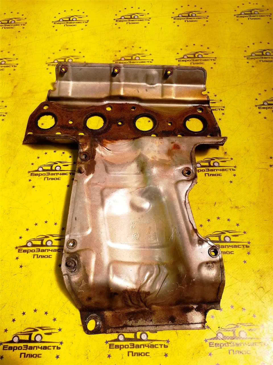 Тепловой экран Peugeot 3008 V756311180 контрактная