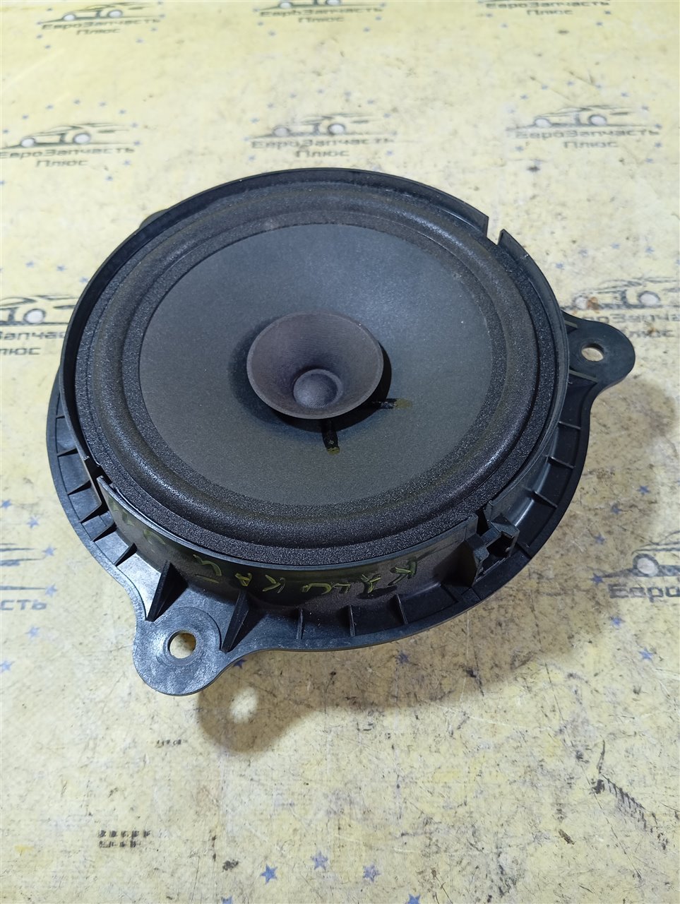 Динамик двери передний Qashqai J11