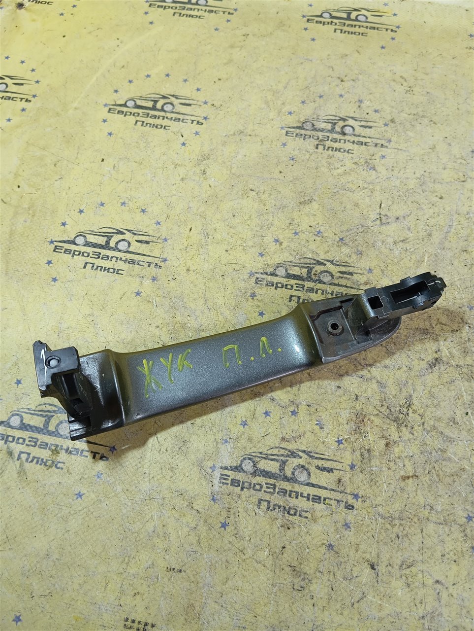 Ручка двери внешняя передняя левая Juke F15