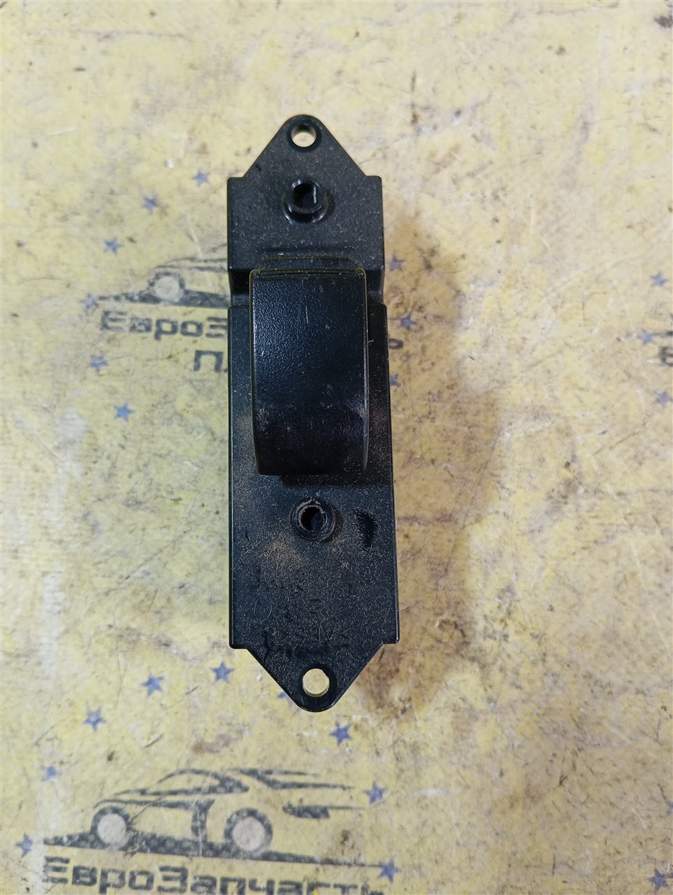 Кнопка стеклоподъемника Mitsubishi Lancer 10 8608A066 контрактная