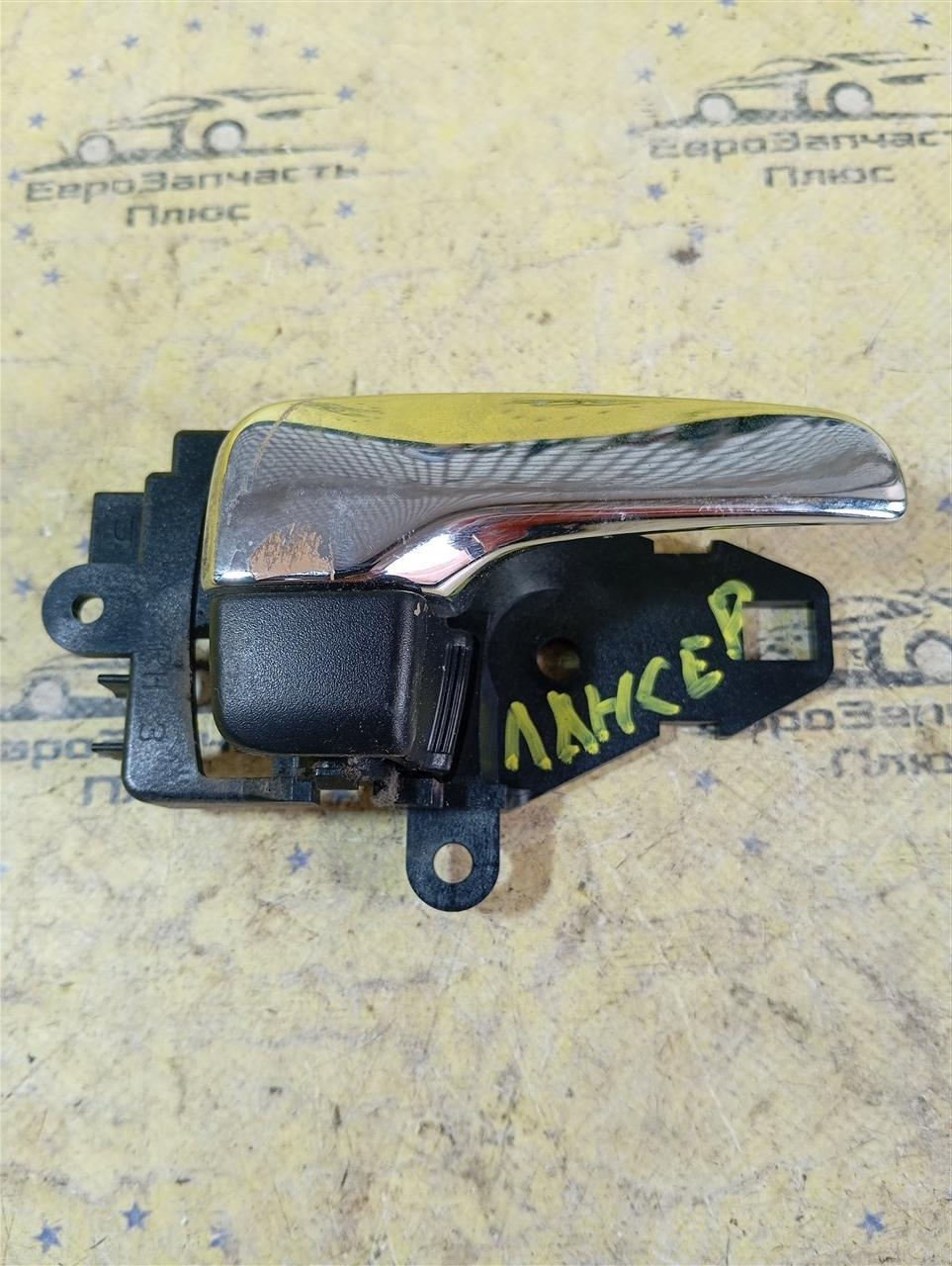 Ручка двери внутренняя правая Lancer 10 Ручка двери внутренняя правая Lancer 10