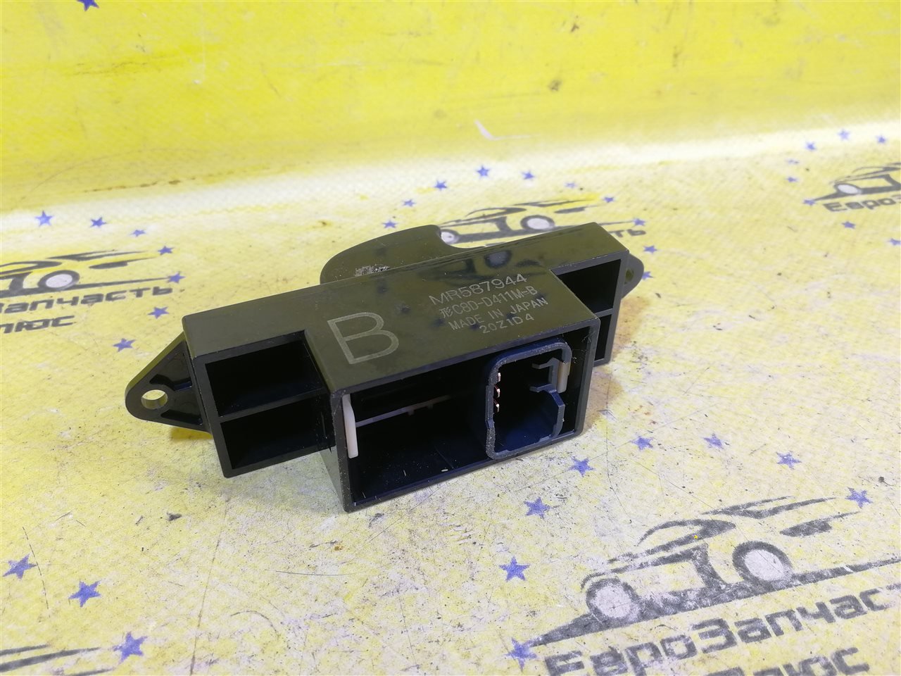 Кнопка стеклоподъемника Mitsubishi ASX GA