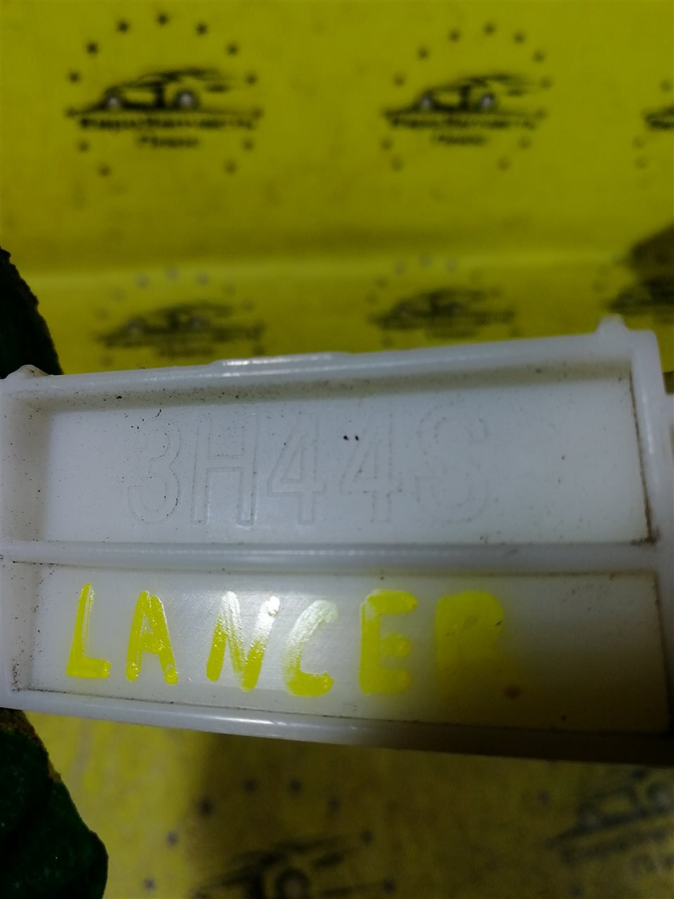 Кронштейн бампера задний правый Lancer 10