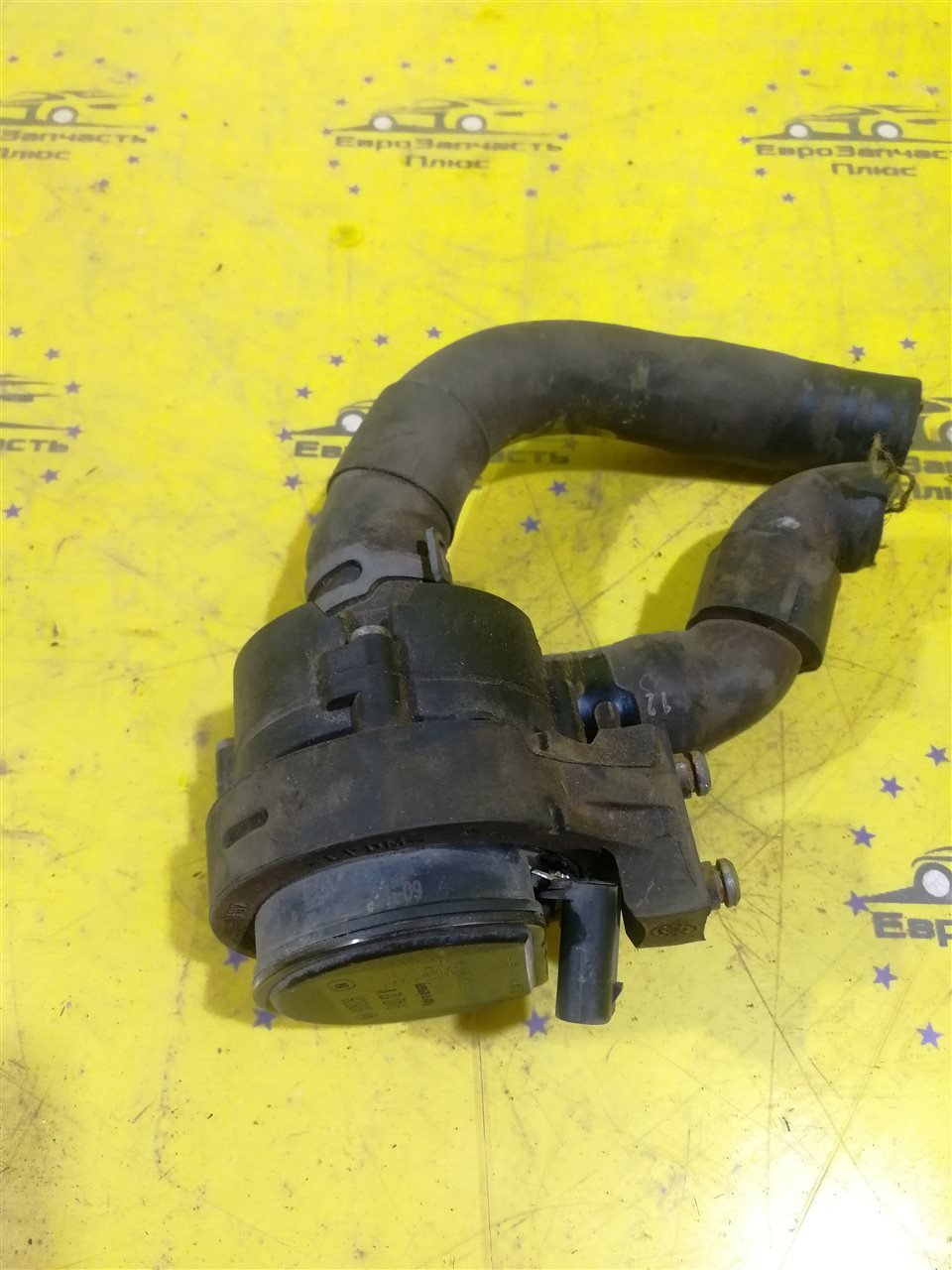 Дополнительная помпа Octavia A5 1Z