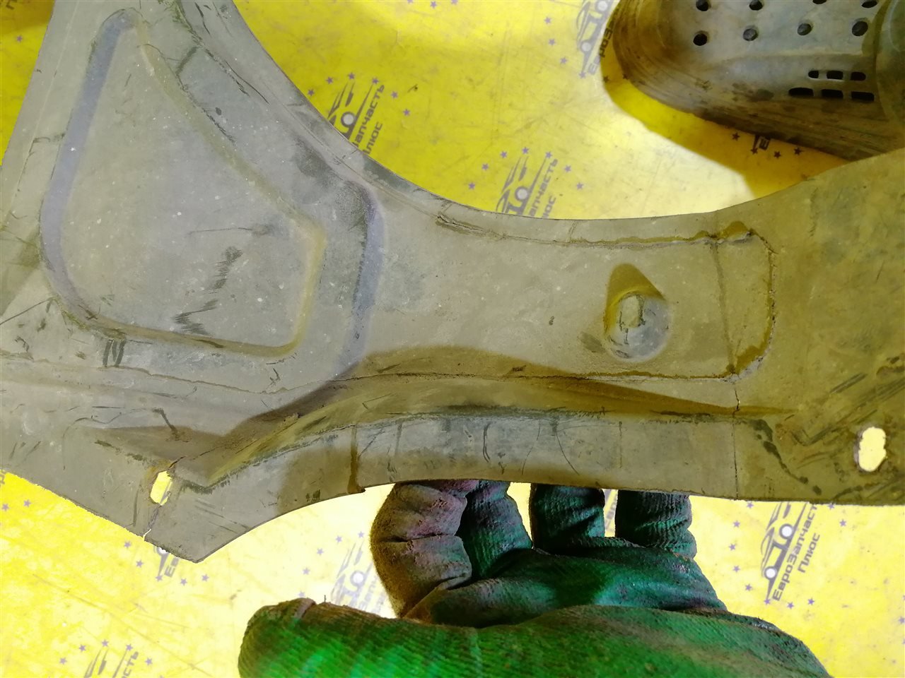 Пыльник двигателя Polo MK5