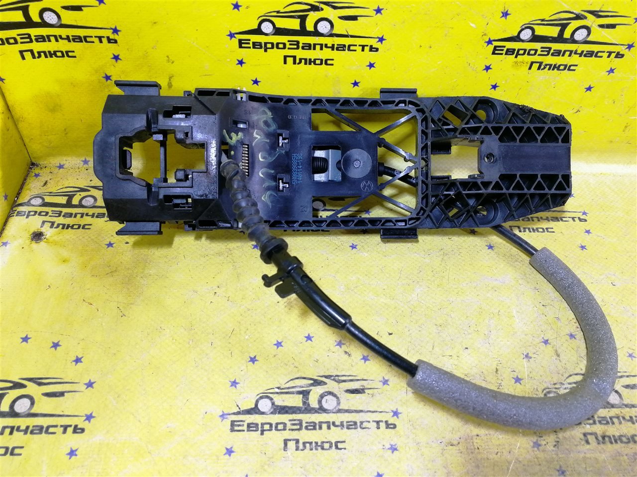 Кронштейн ручки двери задний правый Skoda Fabia 2 5J 5N0839885H контрактная