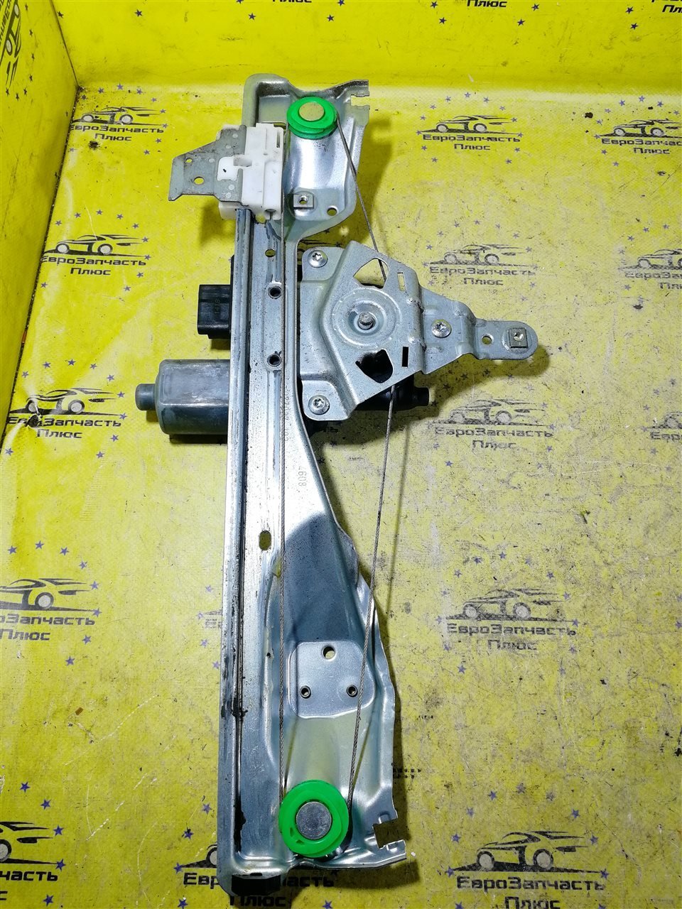 Стеклоподъемник задний левый 308