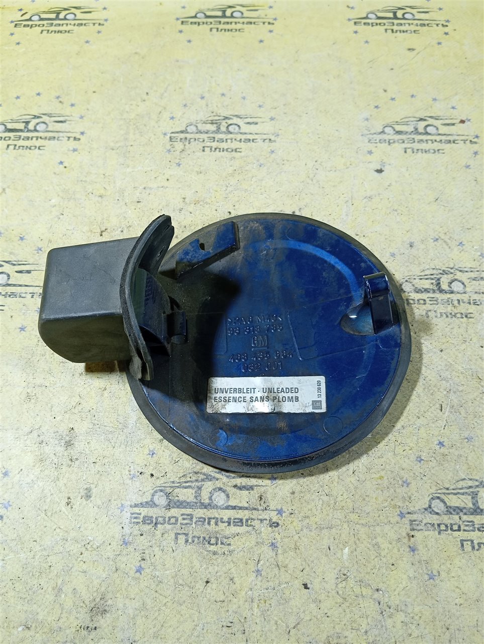 Лючок Meriva А