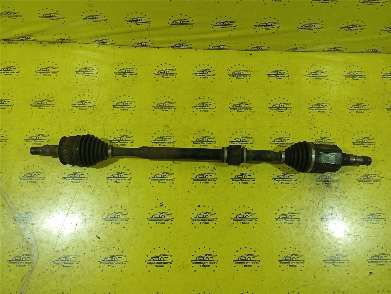 Привод передний правый Chevrolet Orlando J309 13386320 контрактная