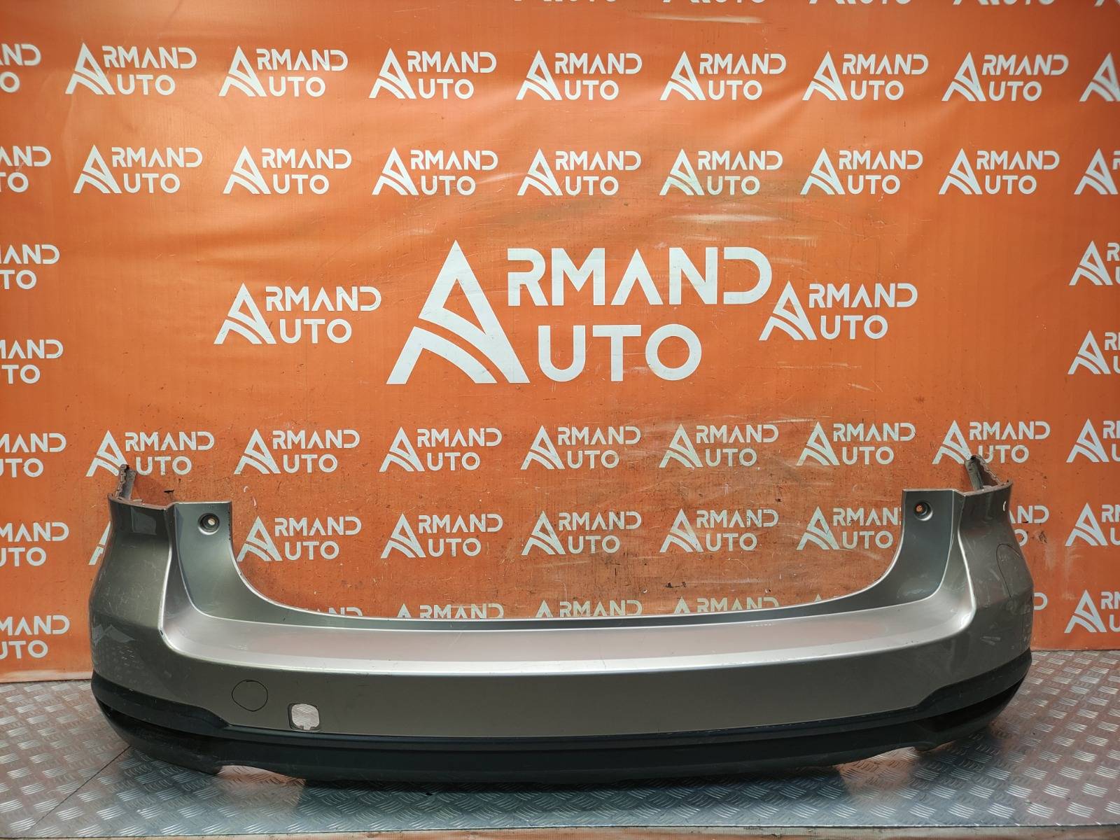 Бампер задний Subaru Forester 2012-2018 4 57704SG012 Б/У