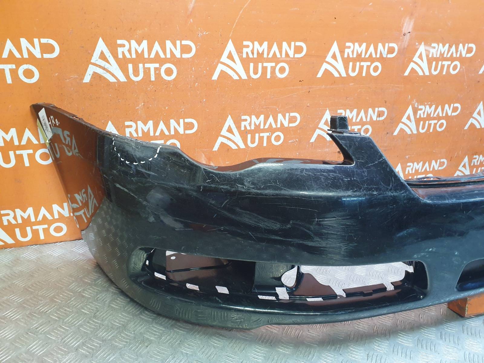 Бампер передний Subaru Legacy 4 B13