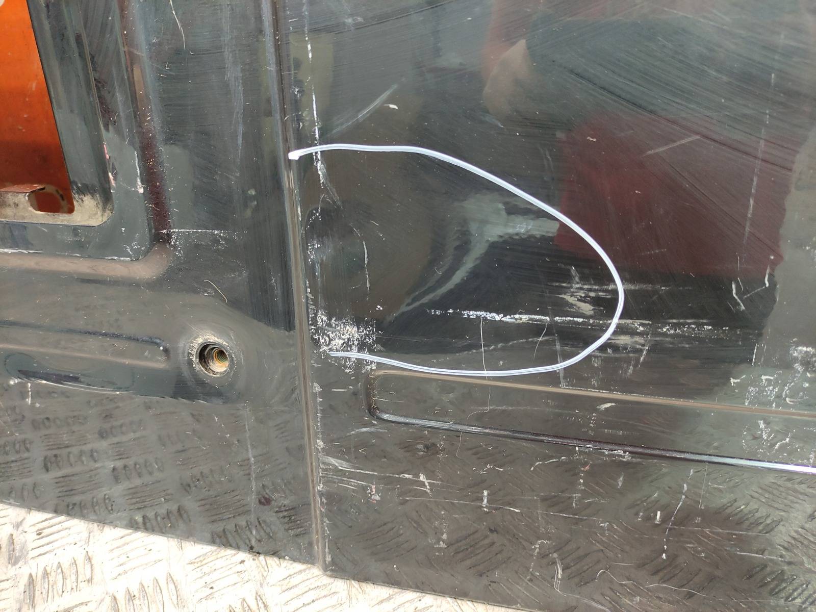 Дверь багажника H3 2005-2010 1 Дверь багажника H3 2005-2010 1