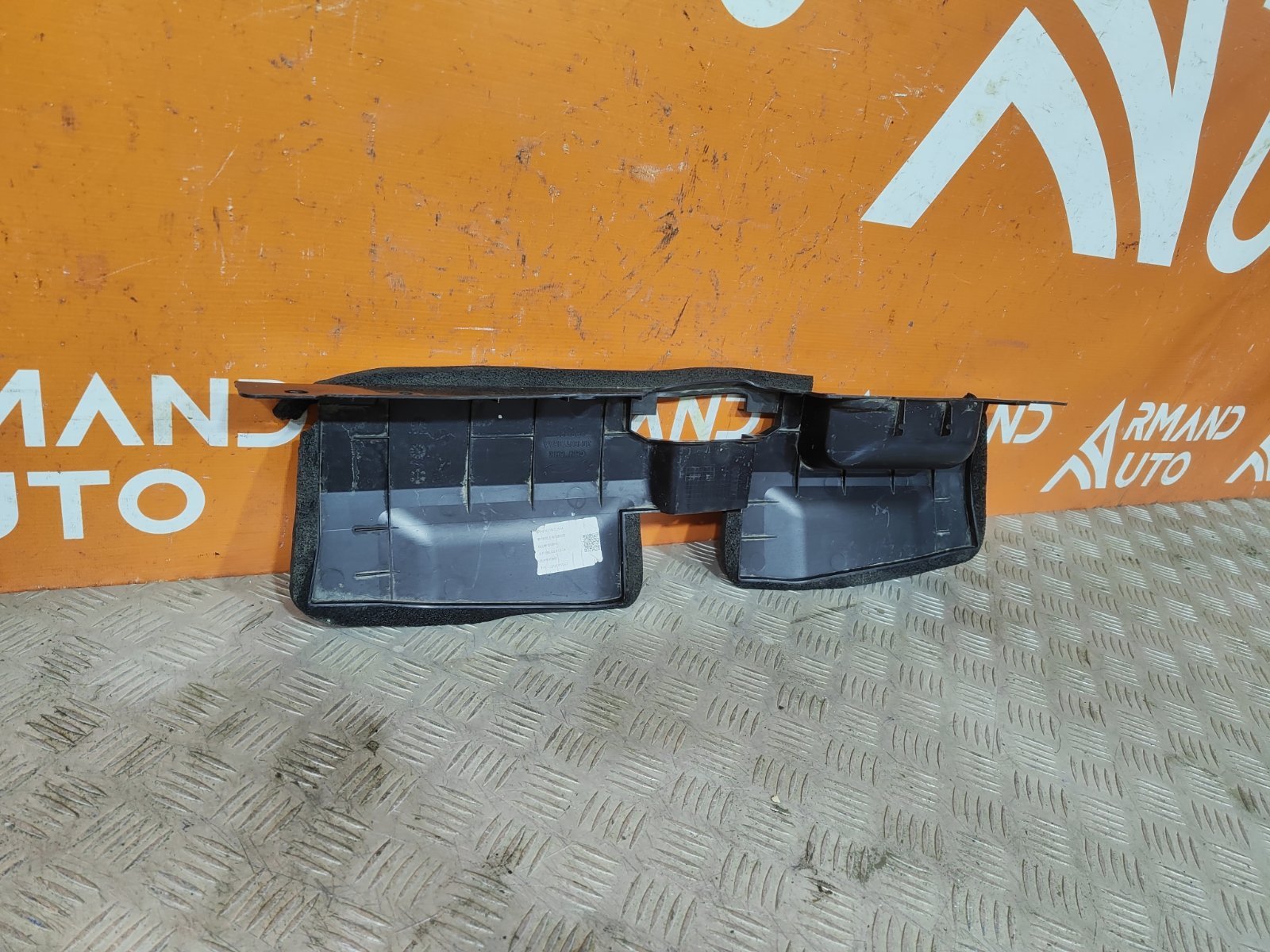 Дефлектор радиатора верхний C5 2022-нв T19C Дефлектор радиатора верхний C5 2022-нв T19C