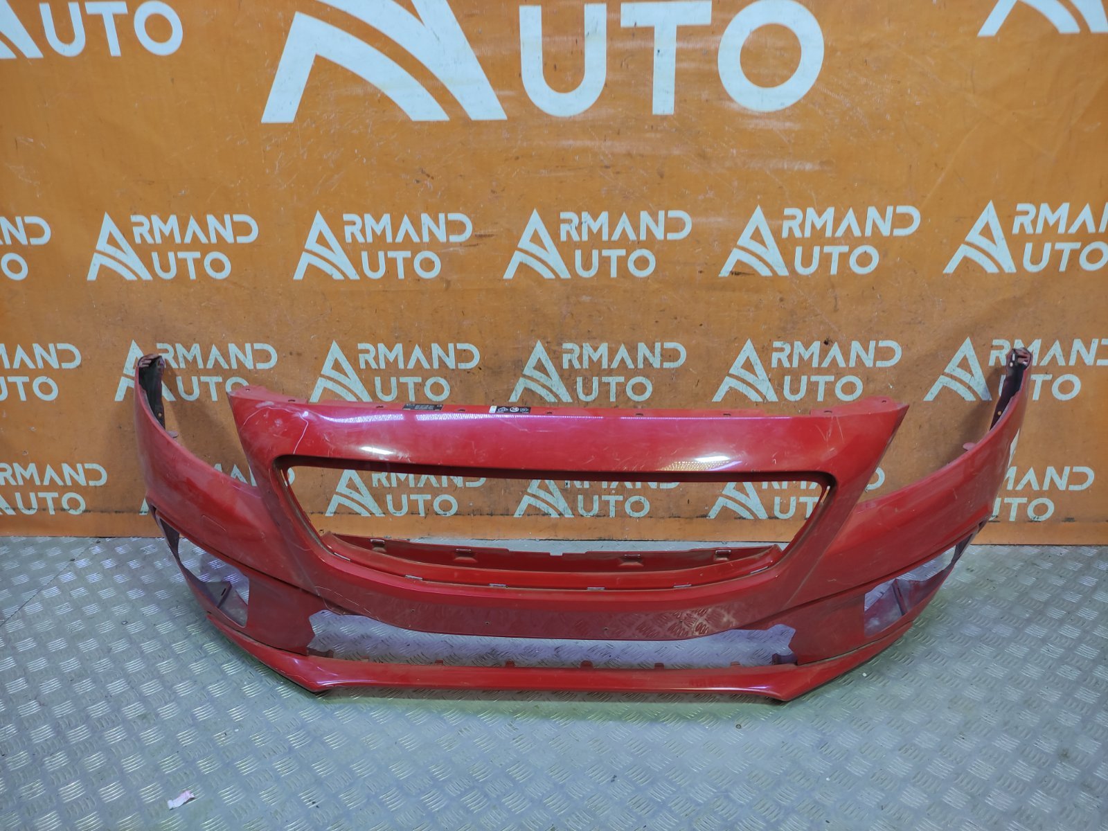 Бампер передний Volvo V40 Cross Country 2016-2019 1 39829795 новая