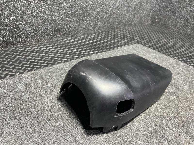 Облицовочный кожух рулевой колонки BMW X5 f15 N57D30A Облицовочный кожух рулевой колонки BMW X5 f15 N57D30A