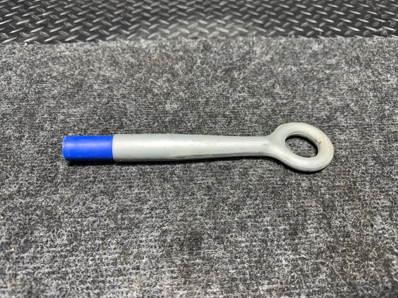 Крюк буксировочный 7 2016 g11 B57D30A