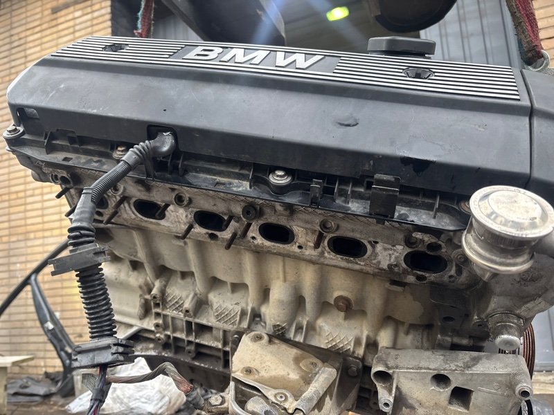 Двигатель 5 E60 M54B22