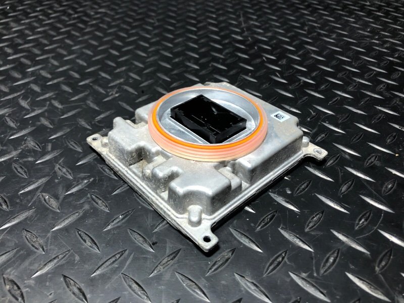 Блок розжига ксенона передний Cayenne 2020 9YA