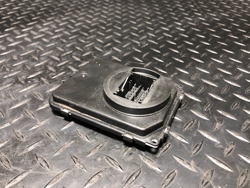 Блок управления фарой Cayenne 2020 9YA