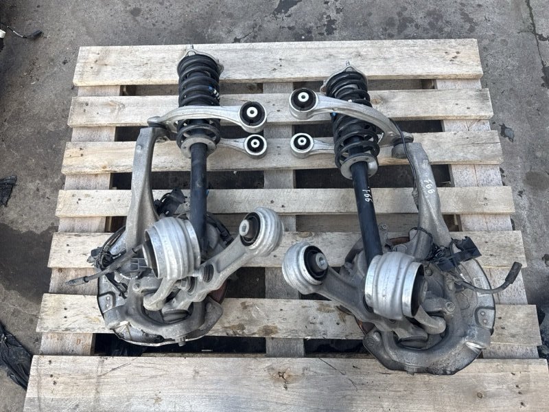 Подвеска передняя Mercedes-Benz E-klasse 2016 W213 654.920 A2133202013 контрактная