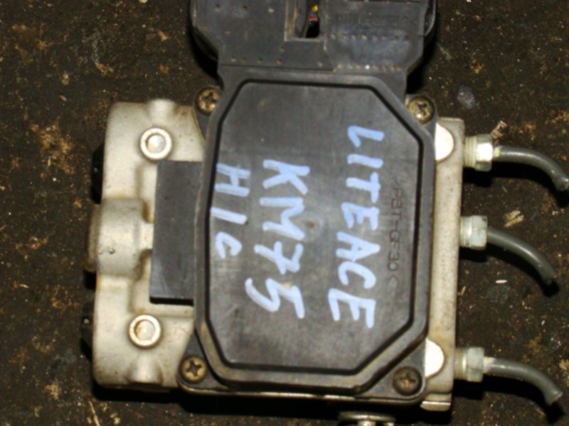 Блок abs Toyota Lite Ace KM75 (б/у)
