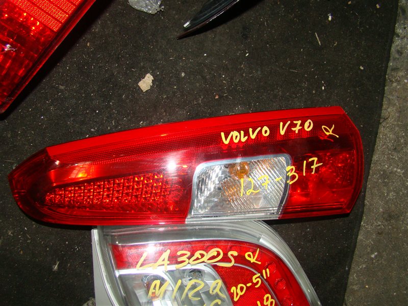 Стоп-сигнал Volvo V70 SW61 B5244S 2000 задний правый (б/у)