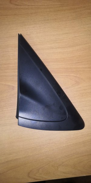 Накладка на крыло Mazda Demio DE3FS передняя правая (б/у)
