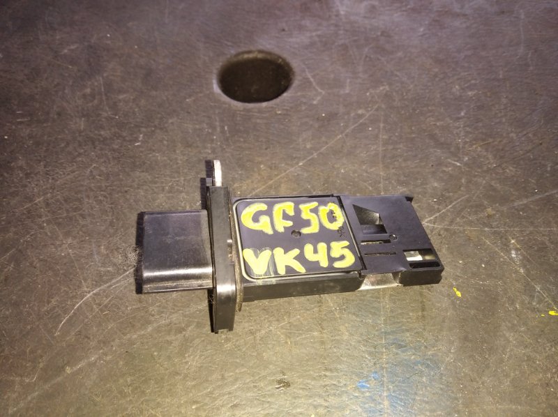 Датчик расхода воздуха Nissan Cima GF50 VK45 (б/у)