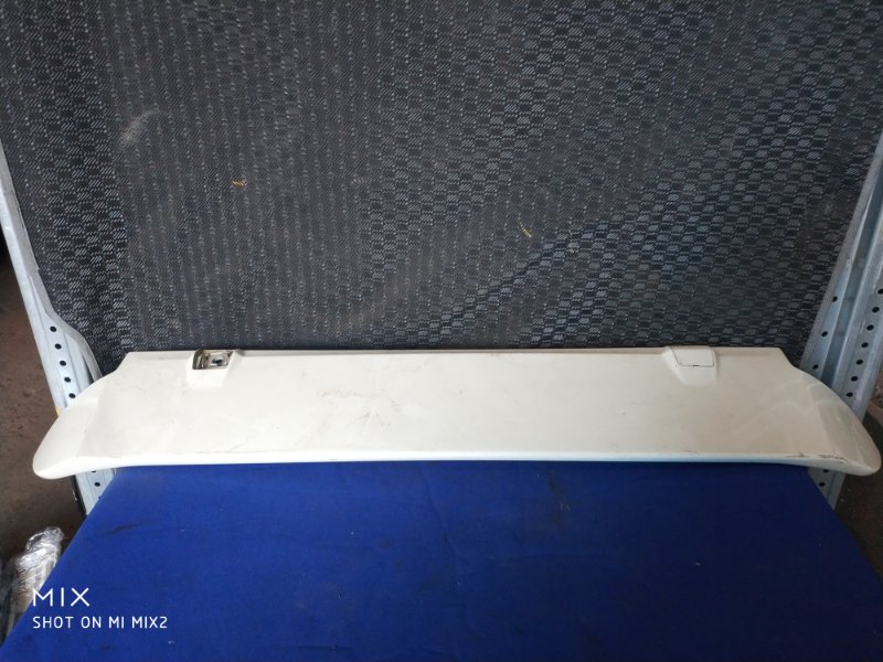 Спойлер Honda Fit GE7 (б/у) Спойлер Honda Fit GE7 (б/у)