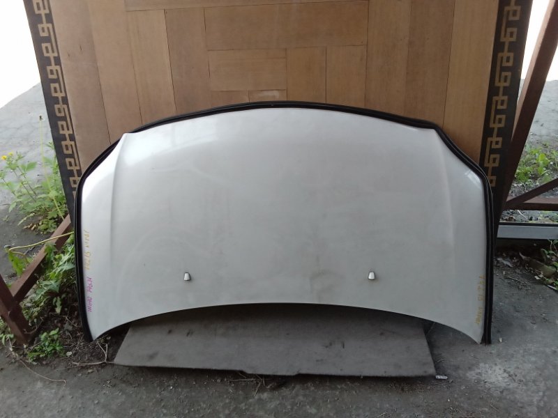 Капот Toyota Ist NCP61 (б/у) Капот Toyota Ist NCP61 (б/у)