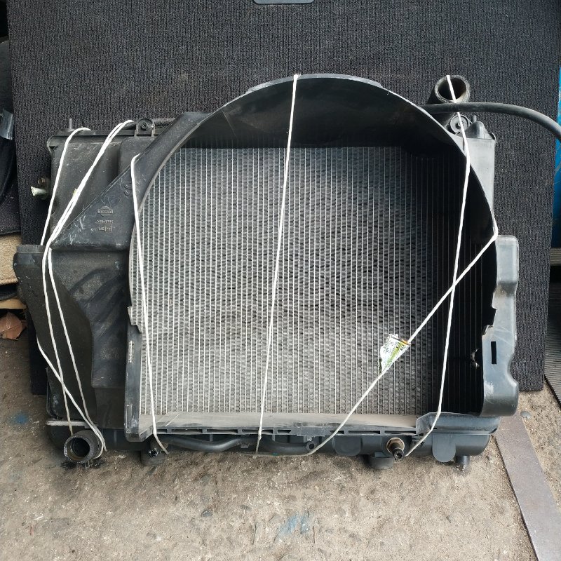 Радиатор охлаждения Nissan Cima HF50 VQ30DET (б/у)