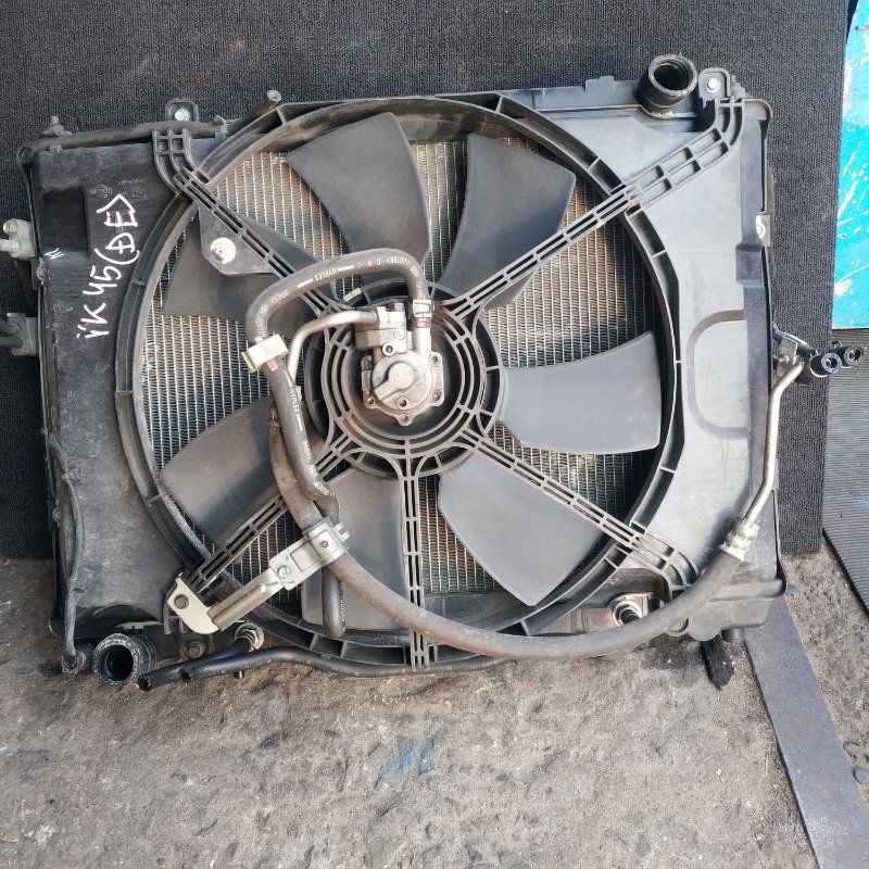 Радиатор охлаждения Nissan Cima GF50 VK45 (б/у)