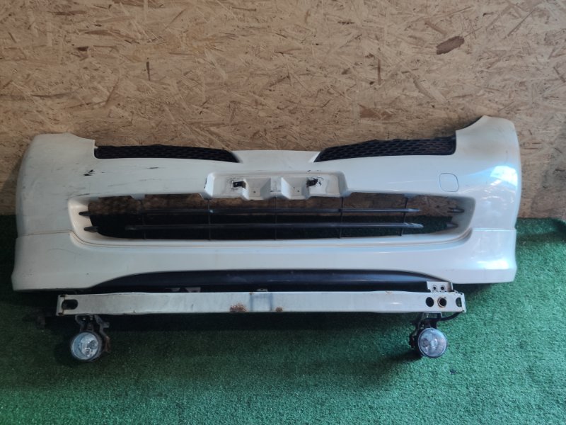 Обвес Nissan March AK12 (б/у) Обвес Nissan March AK12 (б/у)