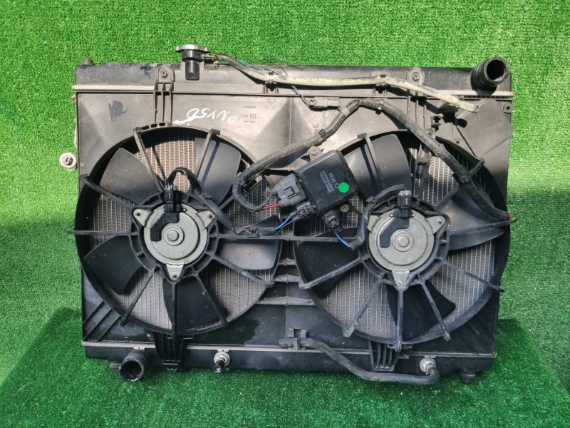 Радиатор охлаждения Nissan Fuga PNY50 VQ35 (б/у)