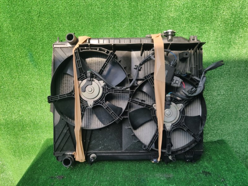 Радиатор охлаждения Nissan Elgrand MNE51 VQ35DE (б/у)