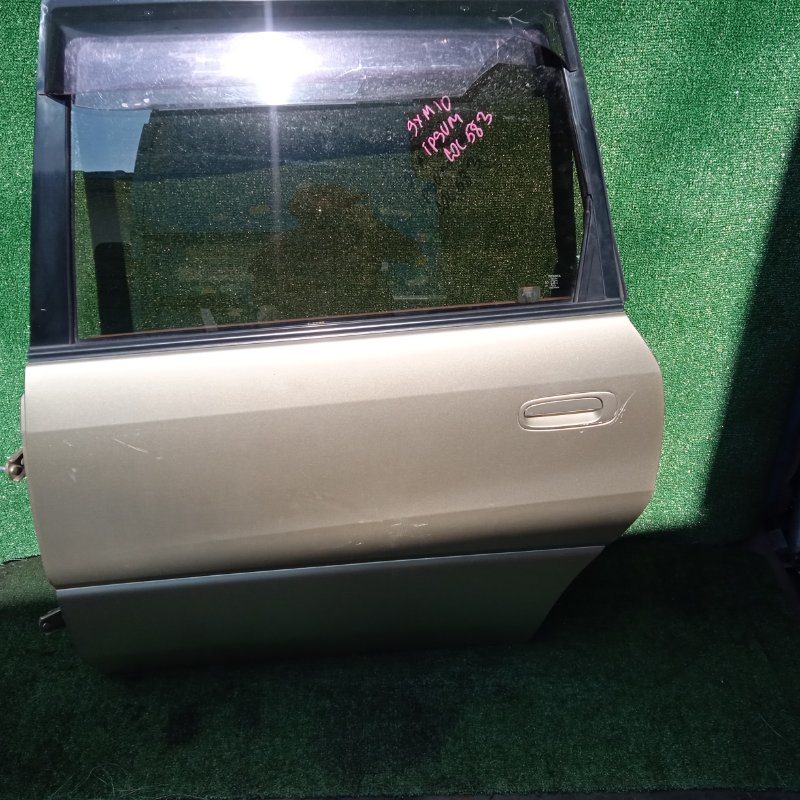 Дверь Toyota Ipsum SXM10 задняя левая (б/у)