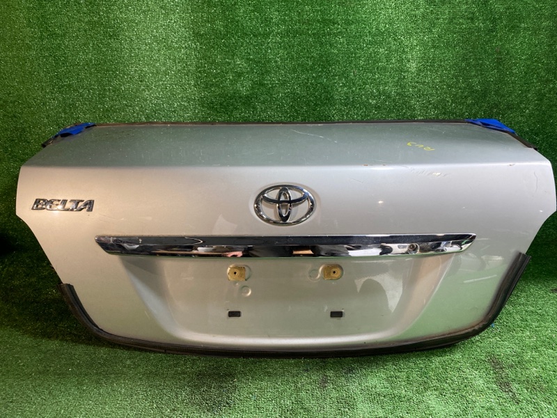 Крышка багажника Toyota Belta SCP92 (б/у)